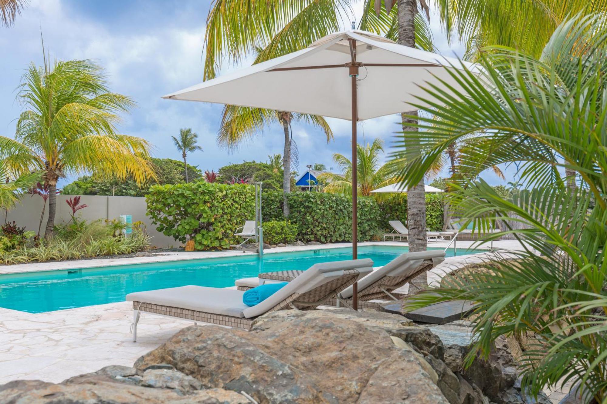 Dolphin Suites&Wellness Willemstad Exterior foto