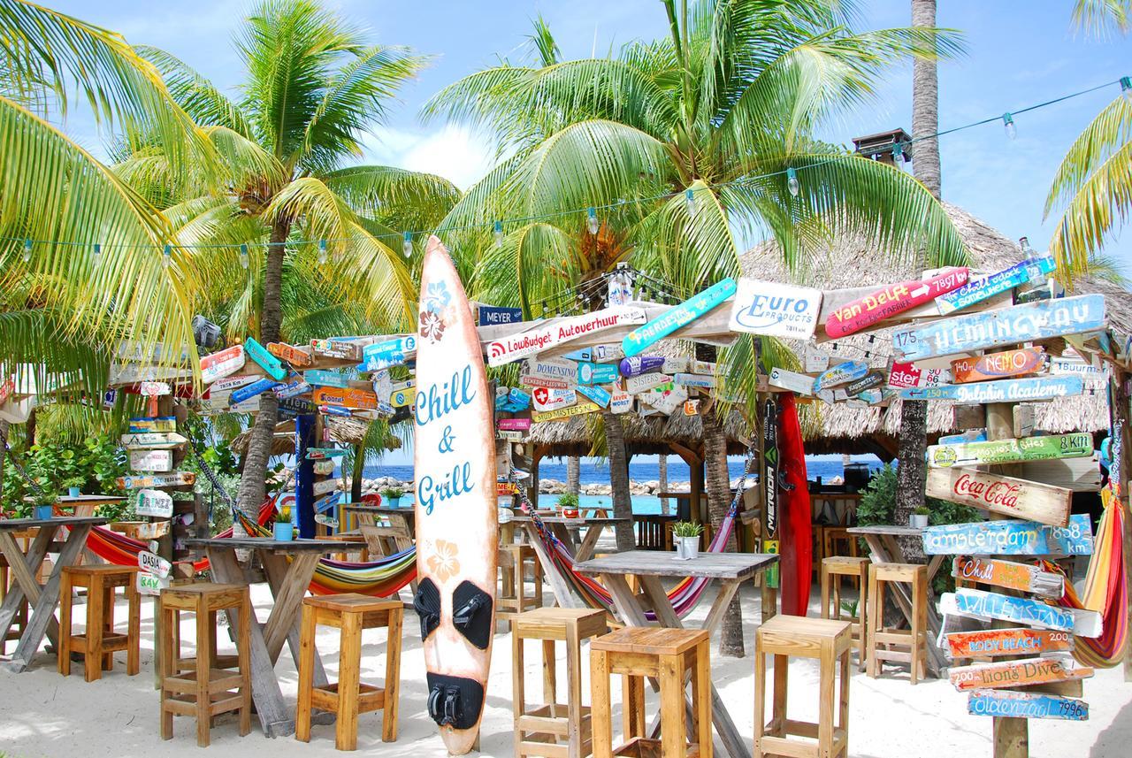 Dolphin Suites&Wellness Willemstad Exterior foto